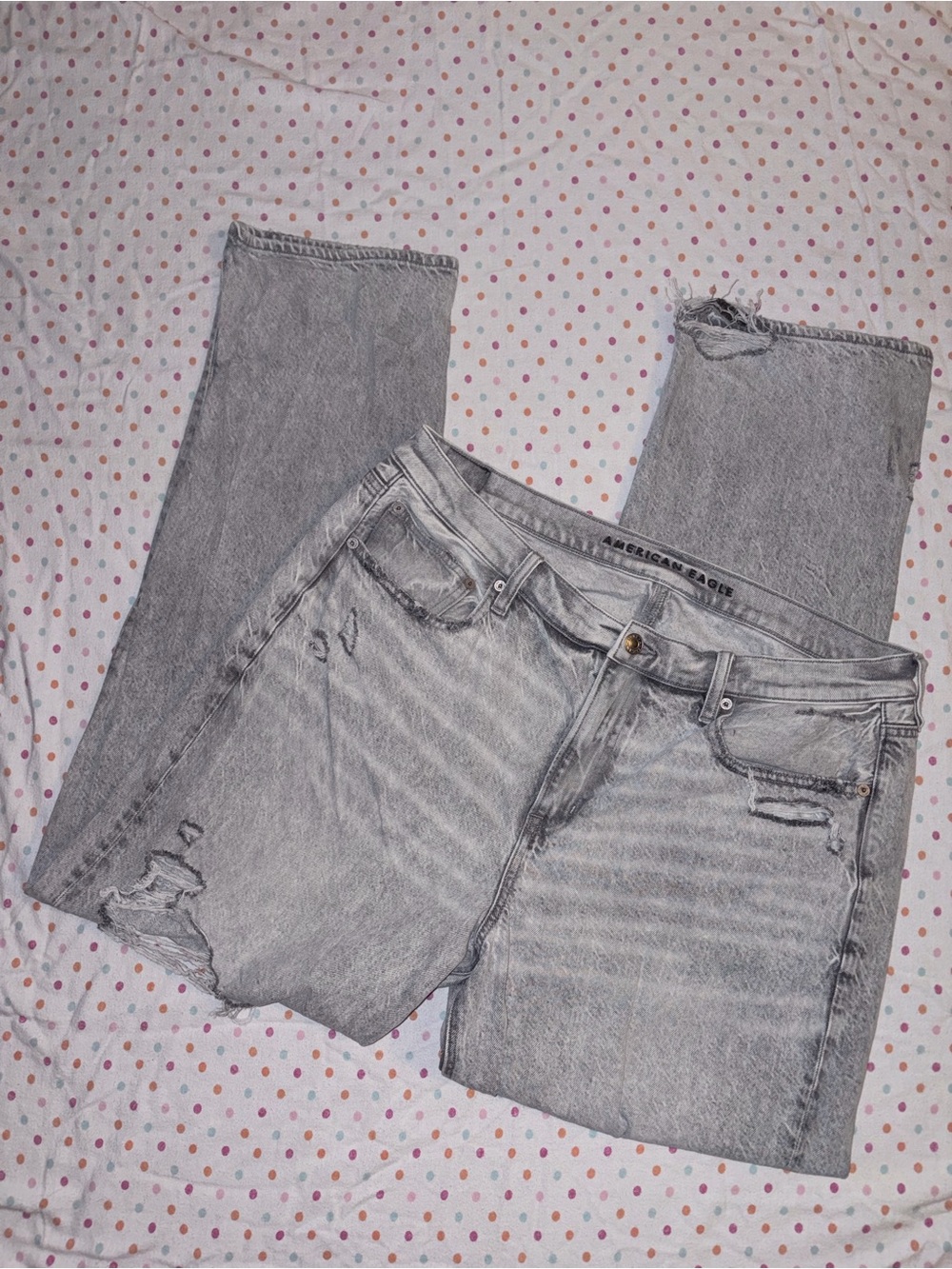 American Eagle Light Wash Distressed Straight Leg Jean Gray Size 16 Regular NWOT